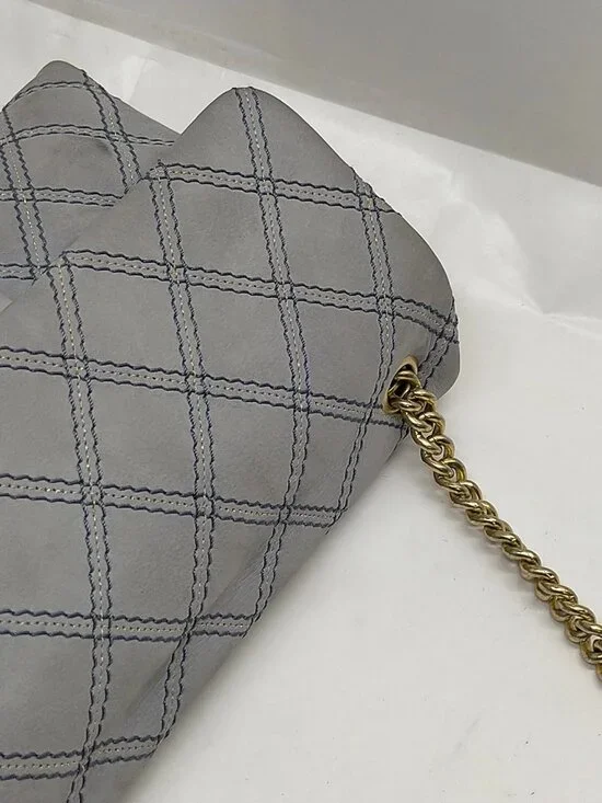 Authentic Chanel Quilted Flap Clutch Gray Lambskin Gold Chain CC Shoulder Bag - Picture 6 of 16